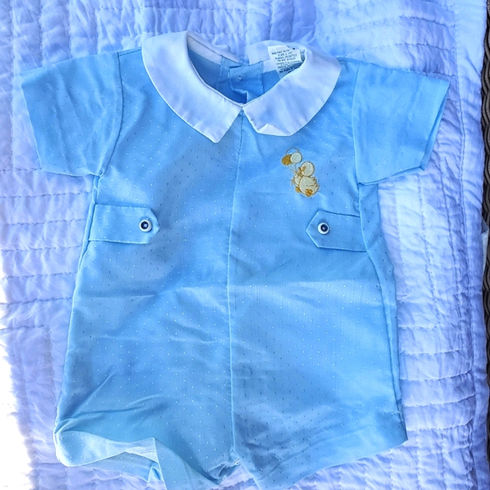 VTG Light Blue Baby Romper With Stitched Ducky 90s
